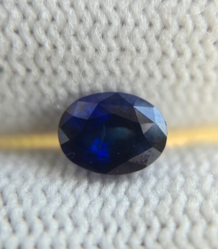 Natural Corundum Blue Sapphire 1.00 ct