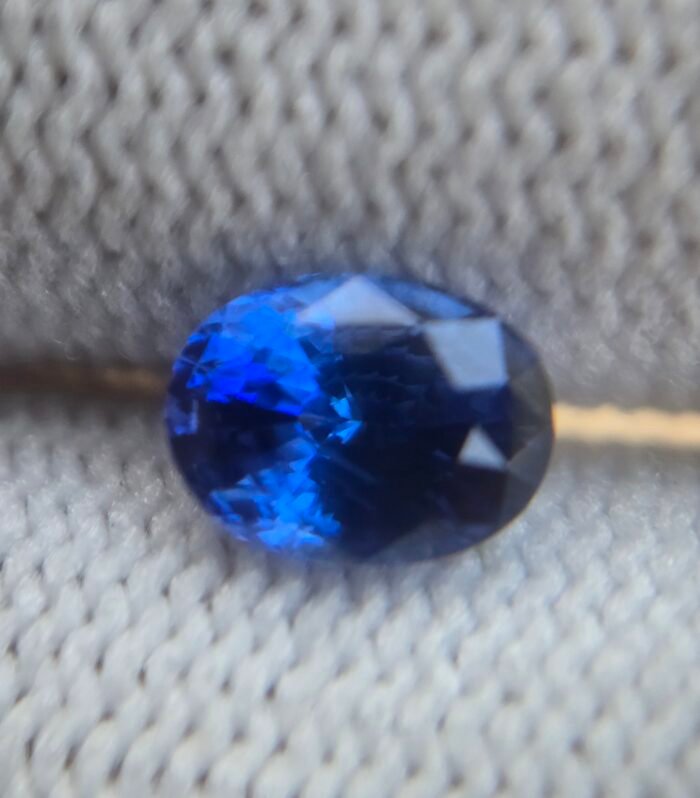Natural Corundum Blue Sapphire 1.17 ct