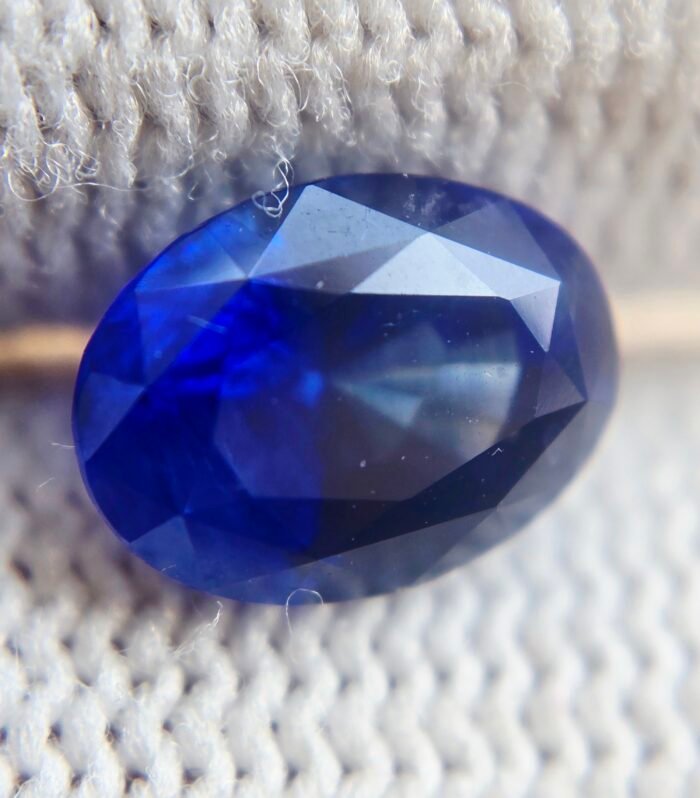 Natural Corundum Blue Sapphire 2.45 ct