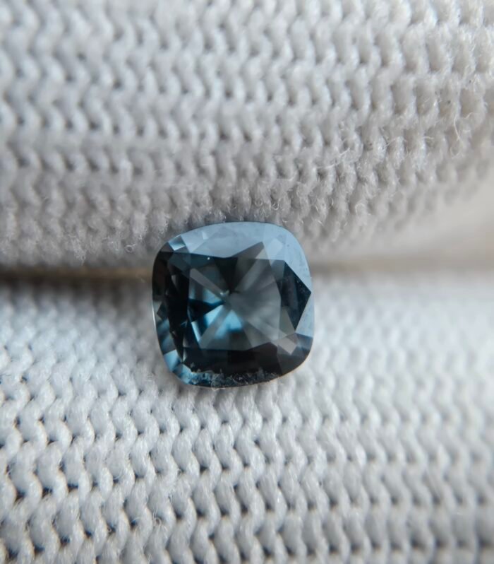 Natural Spinal 1.05 ct