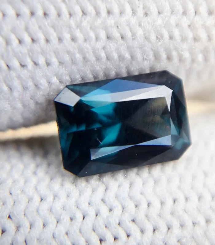 Natural Spinal 2.03 ct