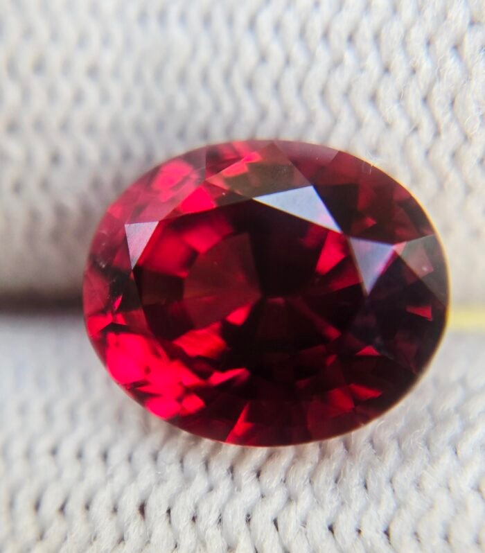 Natural Rhodolight Granet 4.81 ct