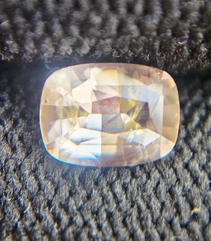 Natural Corundum Peach Sapphire 1.6 ct