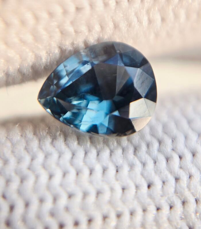Natural Spinal 1.03 ct